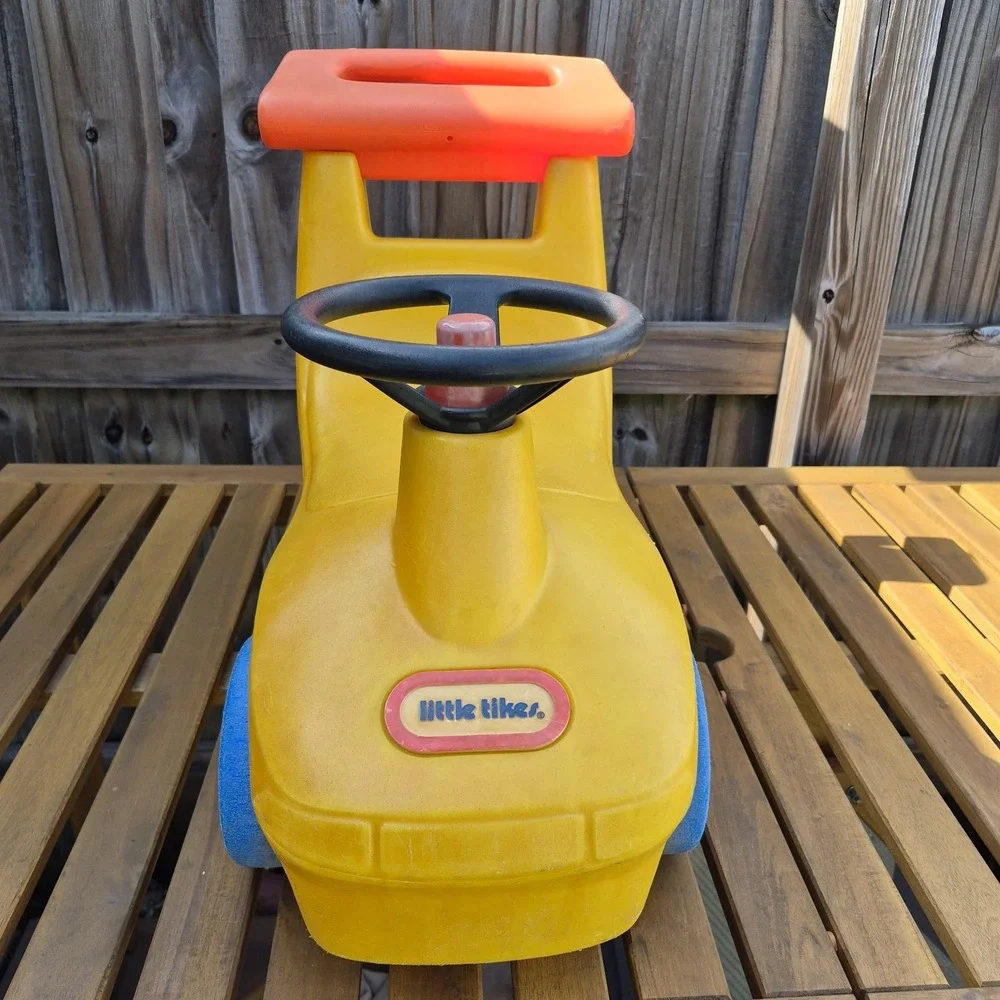 Vintage ‎ Little Tikes yellow race car Ride On Push Toy Roadster Made In USA